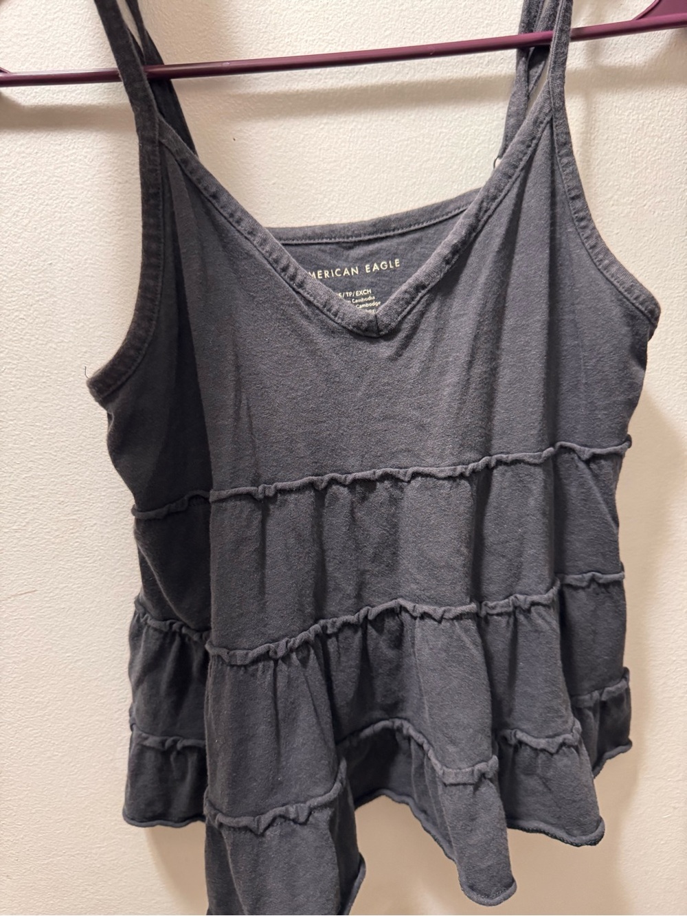 American Eagle Outfitters Charcoal Tiered Crop Tank